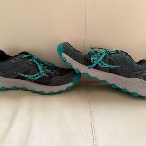Saucony Women's Athletic Shoes in Black and Teal